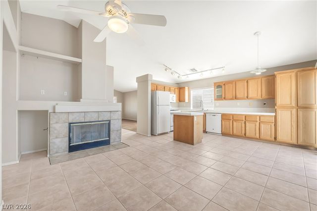 2518 VIA DI AUTOSTRADA, Henderson, NV 89074