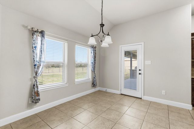 505 Water Fall Lane, Nevada, TX 75173