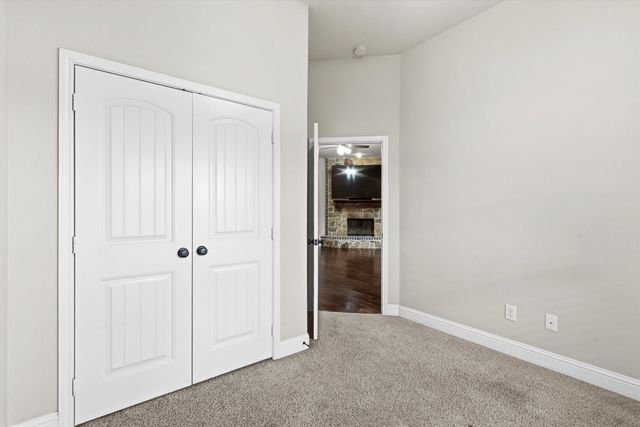 505 Water Fall Lane, Nevada, TX 75173