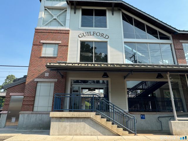 25 Drive Way 1st Floor, Guilford, CT 06437