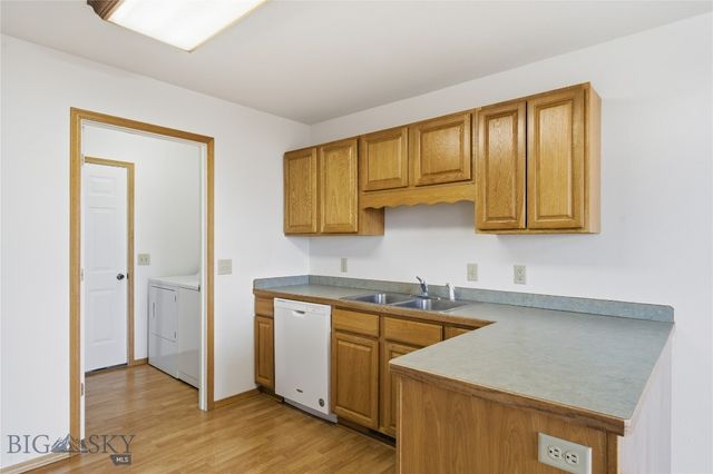 975 N River Rock, Belgrade, MT 59714