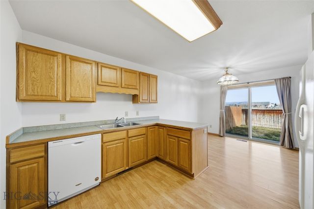 975 N River Rock, Belgrade, MT 59714