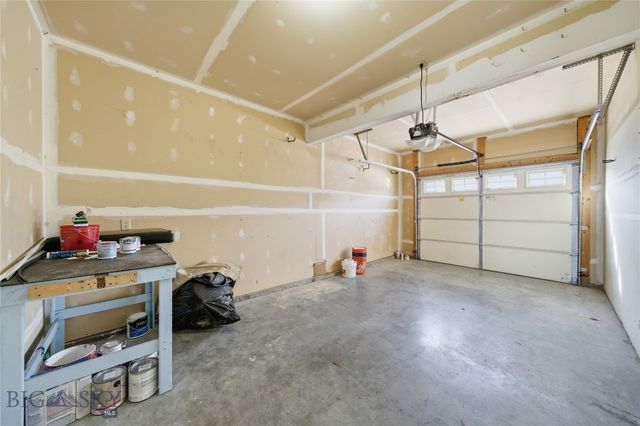 975 N River Rock, Belgrade, MT 59714