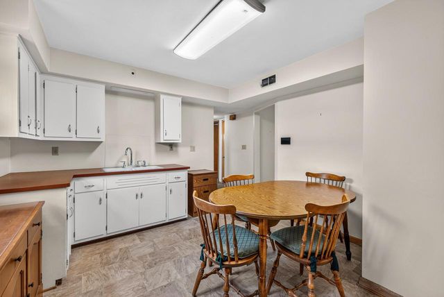 4031 W Morgan AVENUE, Milwaukee, WI 53221