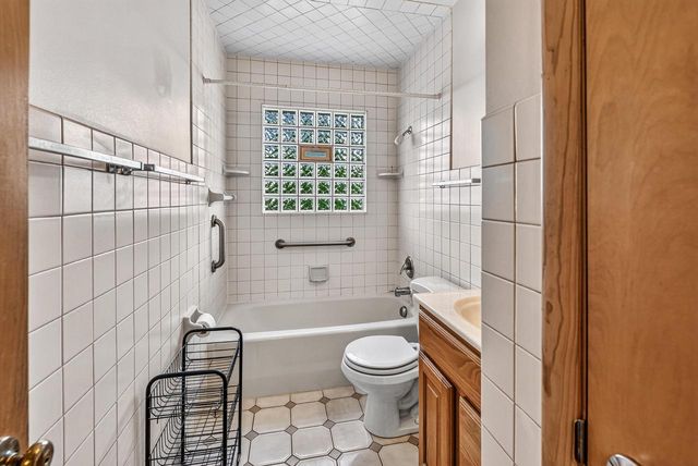 4031 W Morgan AVENUE, Milwaukee, WI 53221