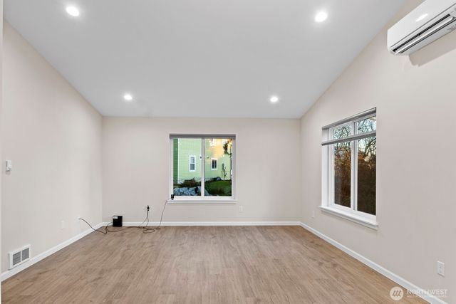 312 Pearsall Street SE, Ocean Shores, WA 98569