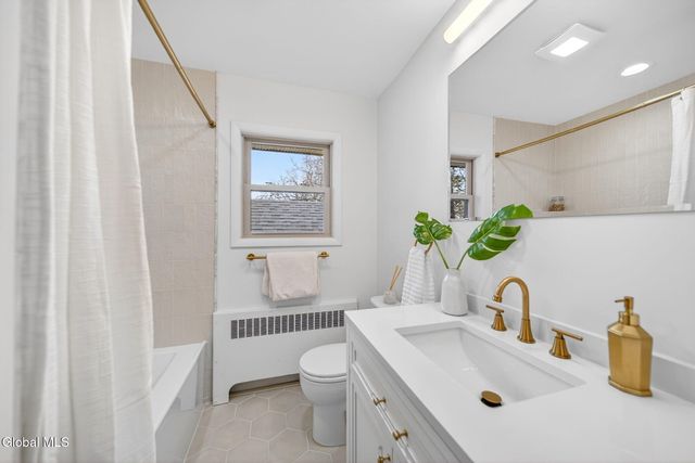 72 Fonda Road, Waterford, NY 12188