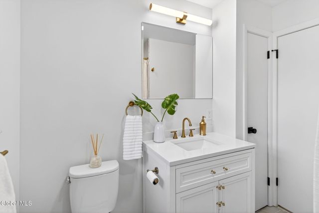 72 Fonda Road, Waterford, NY 12188