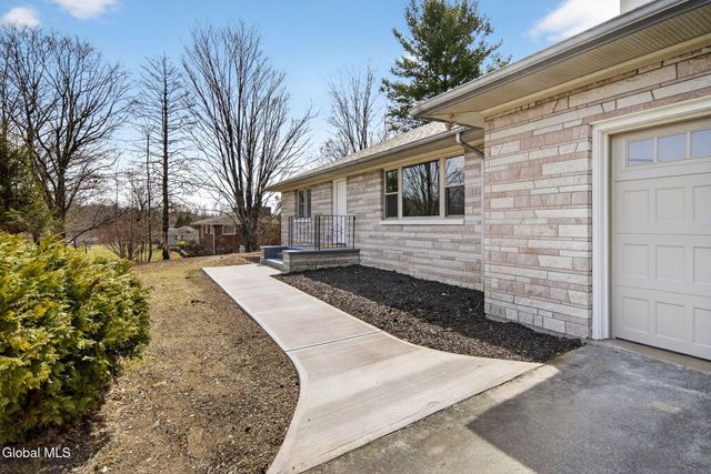 72 Fonda Road, Waterford, NY 12188