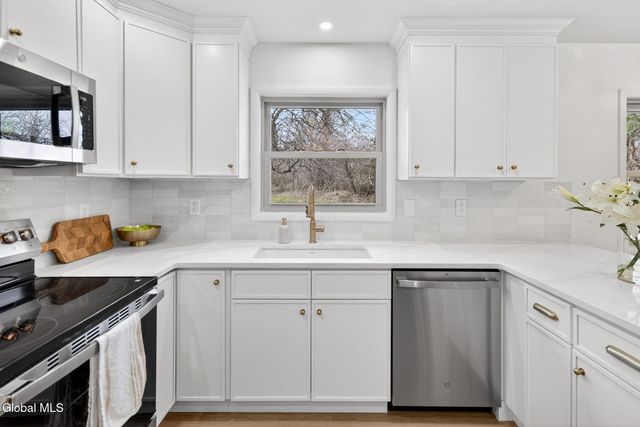 72 Fonda Road, Waterford, NY 12188