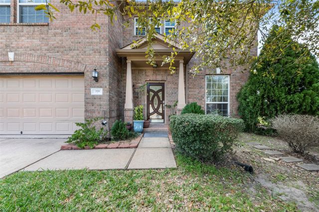 2990 Creek Falls Court, Pearland, TX 77581