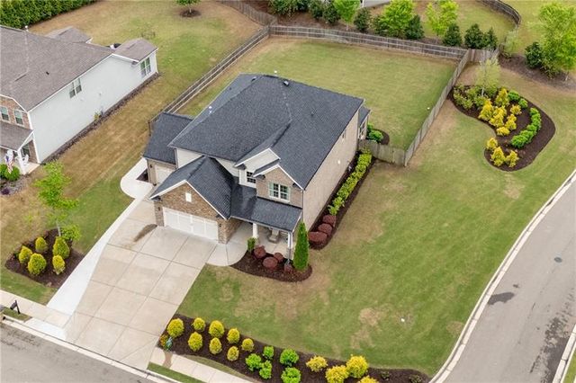 800 Ivy Crest Lane, Canton, GA 30115