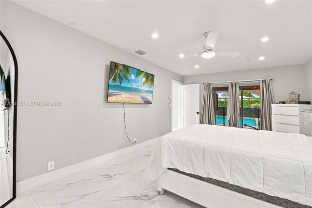 821 Ramblewood Drive 821, Coral Springs, FL 33071