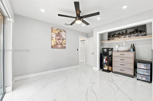821 Ramblewood Drive 821, Coral Springs, FL 33071