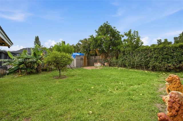 821 Ramblewood Drive 821, Coral Springs, FL 33071