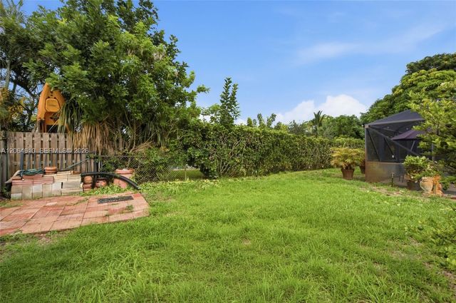 821 Ramblewood Drive 821, Coral Springs, FL 33071