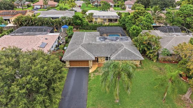 821 Ramblewood Drive 821, Coral Springs, FL 33071