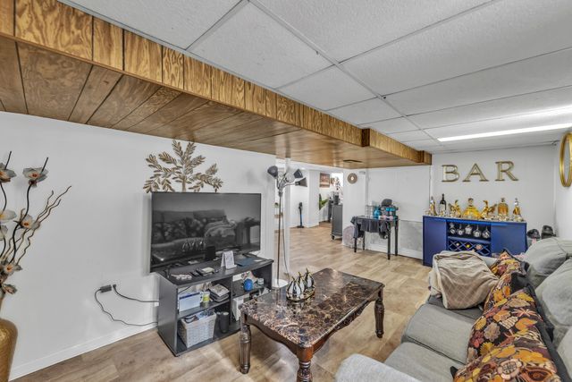 1109 N 12th Avenue, Melrose Park, IL 60160