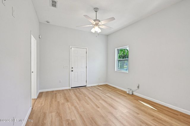 2120 N DAVIS Street, Jacksonville, FL 32209