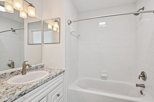 2120 N DAVIS Street, Jacksonville, FL 32209