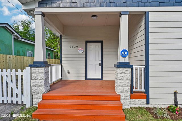 2120 N DAVIS Street, Jacksonville, FL 32209