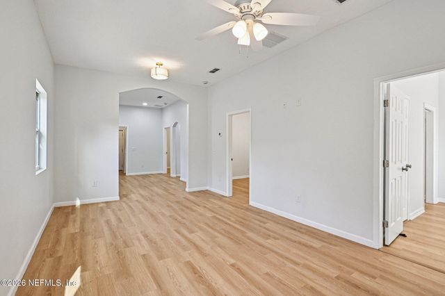 2120 N DAVIS Street, Jacksonville, FL 32209