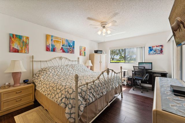 15301 Pembridge Avenue 43, Delray Beach, FL 33484