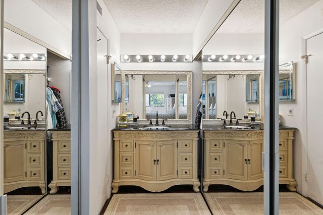 15301 Pembridge Avenue 43, Delray Beach, FL 33484