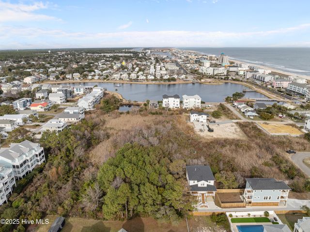 207 Sumter Avenue, Carolina Beach, NC 28428