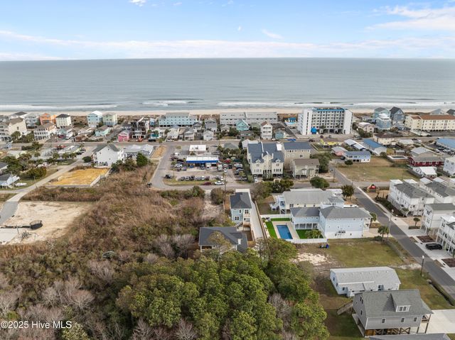 207 Sumter Avenue, Carolina Beach, NC 28428