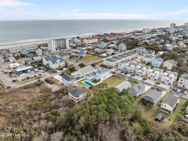207 Sumter Avenue, Carolina Beach, NC 28428