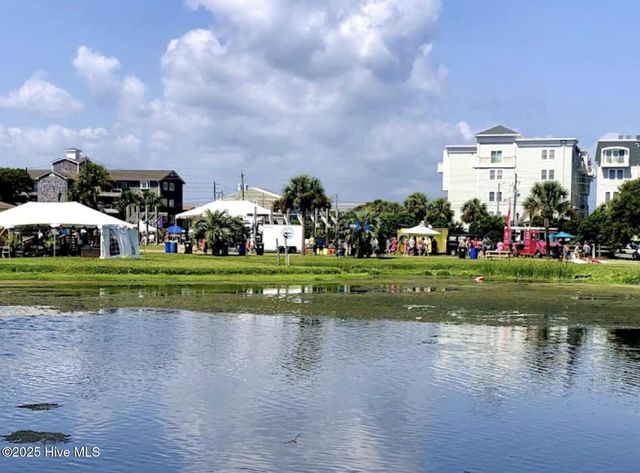 207 Sumter Avenue, Carolina Beach, NC 28428