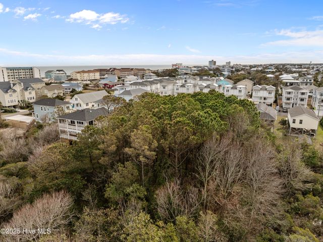 207 Sumter Avenue, Carolina Beach, NC 28428