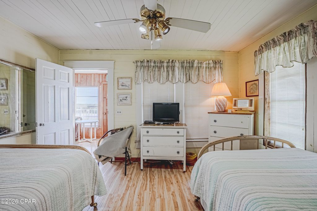 Image 22 of property listing at 21224 Front Beach Road, Panama City Beach, FL 32413
