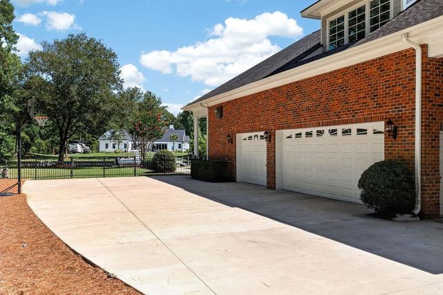 62 Caretaker Ln., Pawleys Island, SC 29585