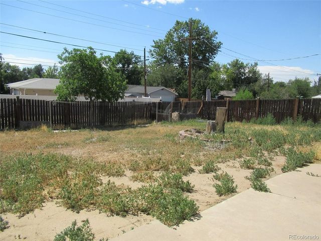 2603 Billings St, Aurora, CO 80011