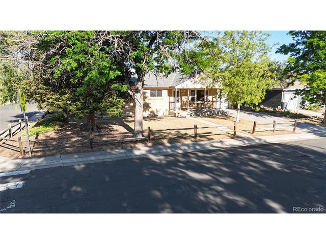 2603 Billings St, Aurora, CO 80011