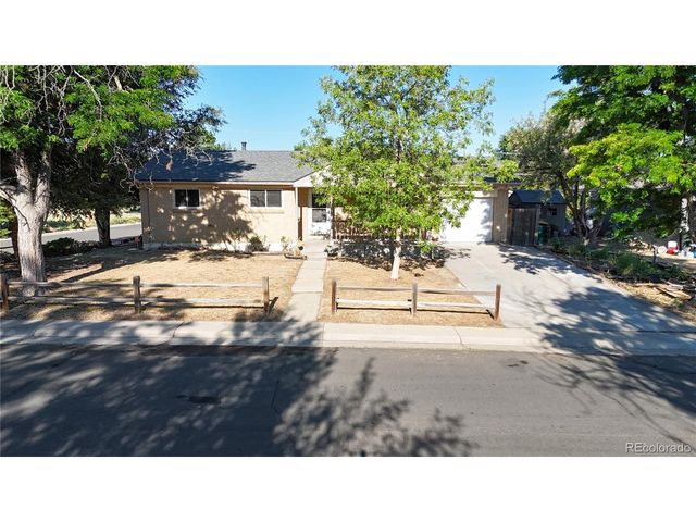2603 Billings St, Aurora, CO 80011