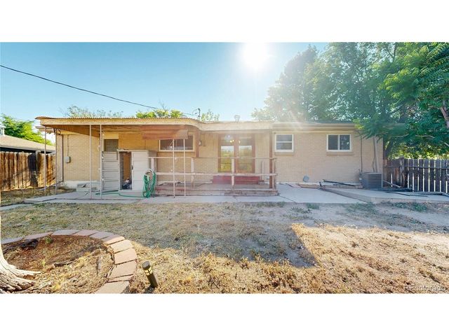 2603 Billings St, Aurora, CO 80011