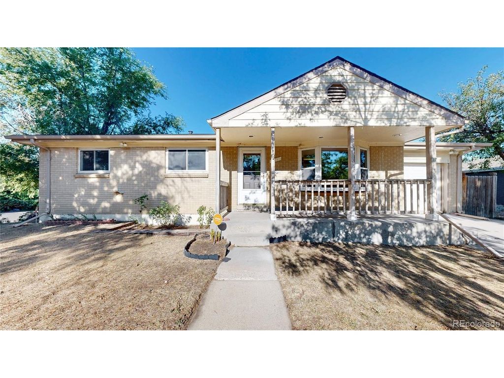 2603 Billings St, Aurora, CO 80011