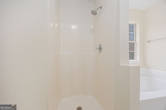 429 Village Bluff Drive, Lawrenceville, GA 30046