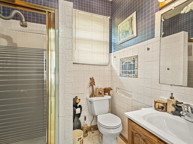 8334 Shore Drive, Machesney Park, IL 61115