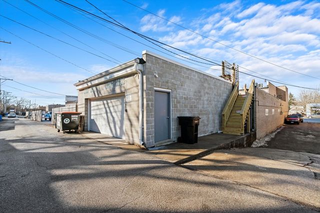 10139 S Western Avenue, Chicago, IL 60643