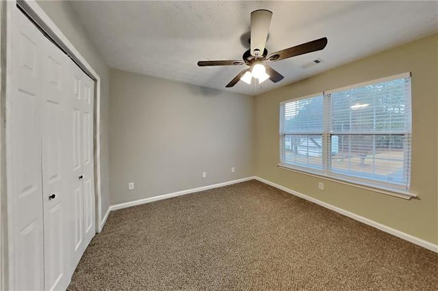 1719 Silverchase SW Drive, Marietta, GA 30008