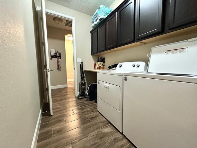 1820 Camino Cantera SW, Los Lunas, NM 87031