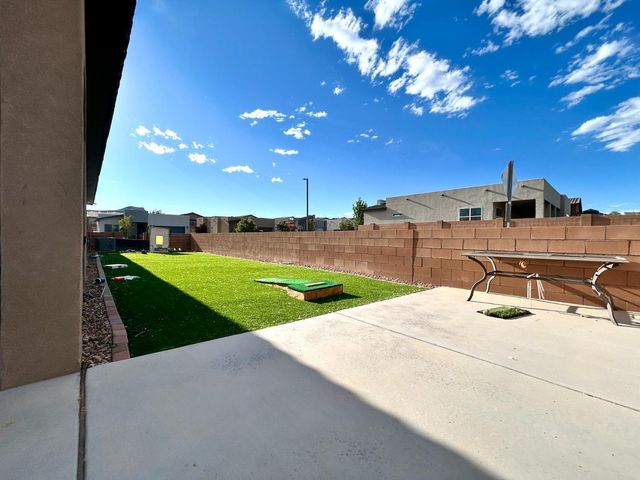 1820 Camino Cantera SW, Los Lunas, NM 87031