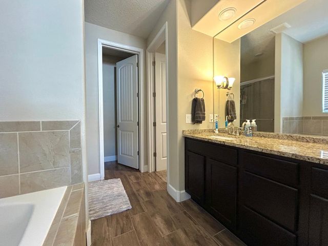 1820 Camino Cantera SW, Los Lunas, NM 87031