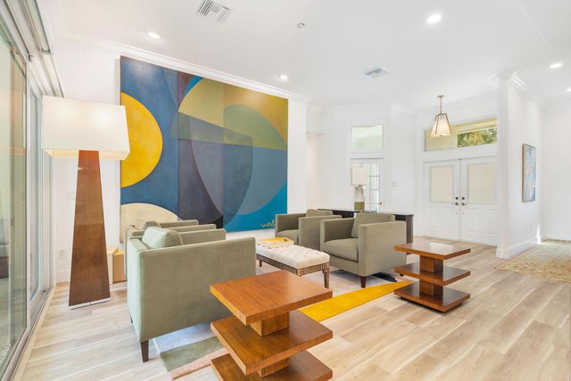 3317 Embassy Drive, West Palm Beach, FL 33401