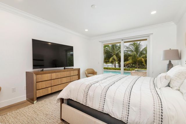 3317 Embassy Drive, West Palm Beach, FL 33401