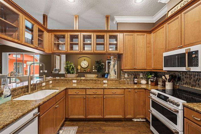 11296 WARM WIND WAY, Weeki Wachee, FL 34613